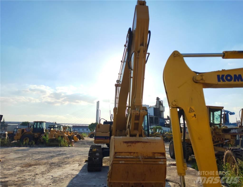CAT 325 B L Pásové rýpadlá