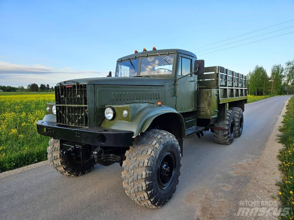 Kraz 255 B Valník s navijakom