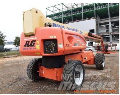 JLG 1200 SJP Teleskopické plošiny