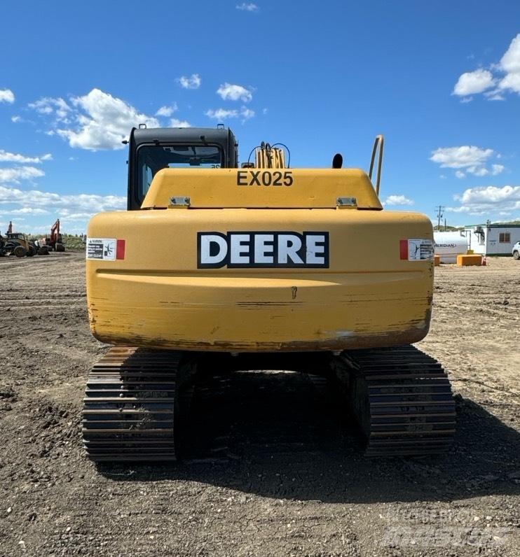 DEERE 120C Pásové rýpadlá
