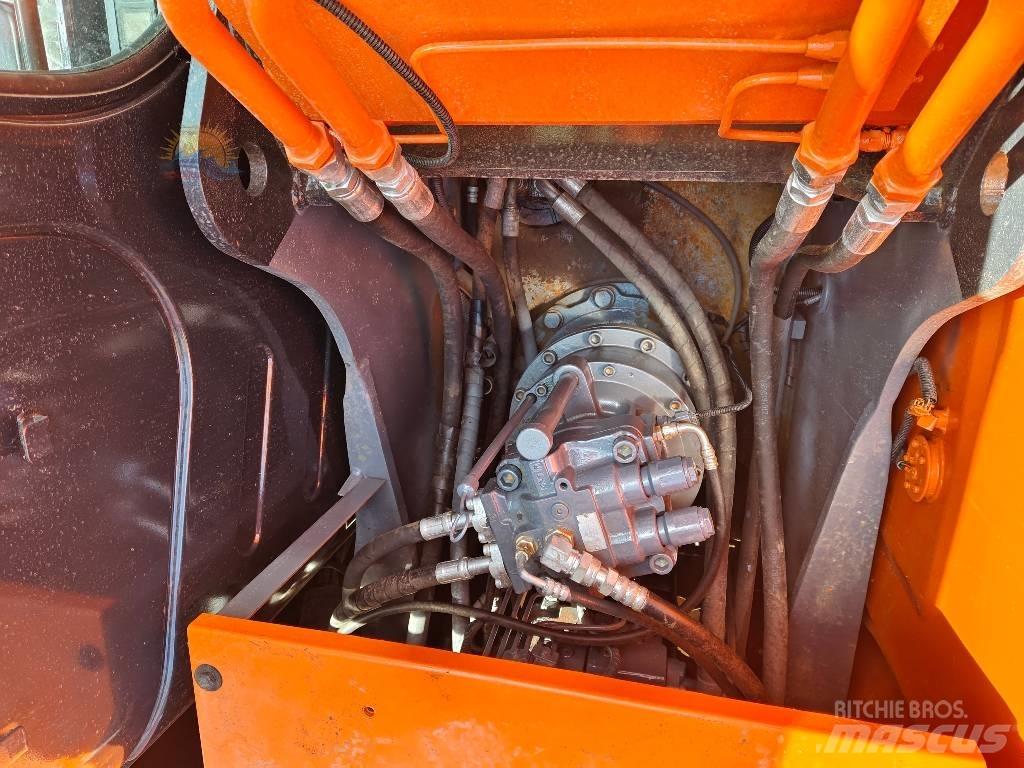 Hitachi ZX 130 Pásové rýpadlá