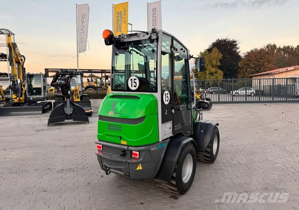 Wacker Neuson WL 20e Kolesové nakladače
