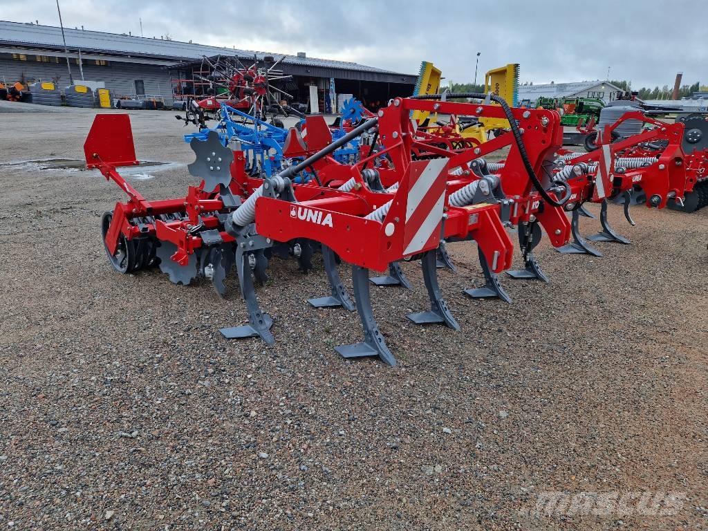 Unia KOS Premium 3 Kultivátory