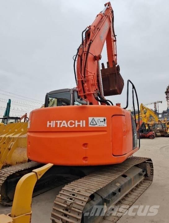 Hitachi ZX 135 US Pásové rýpadlá