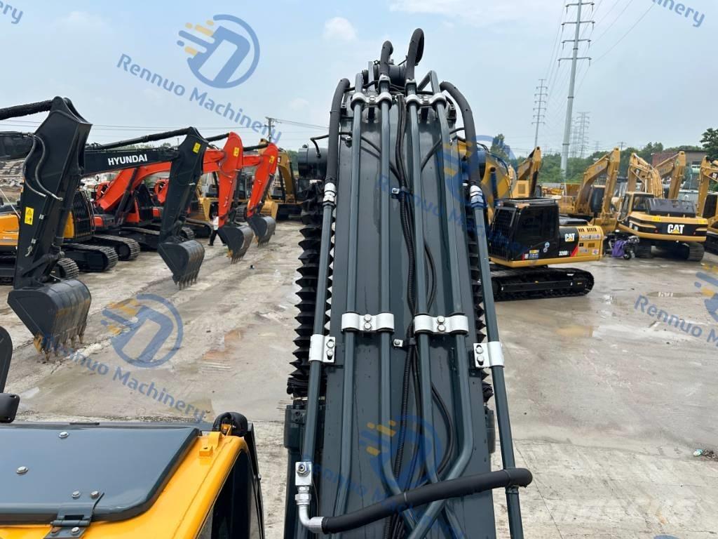 Hyundai R305LC-9T Pásové rýpadlá