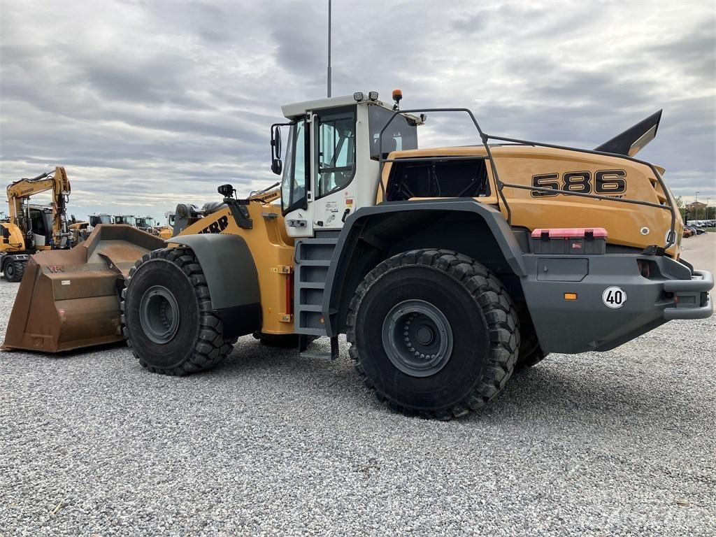 Liebherr L586 Xpower Kolesové nakladače