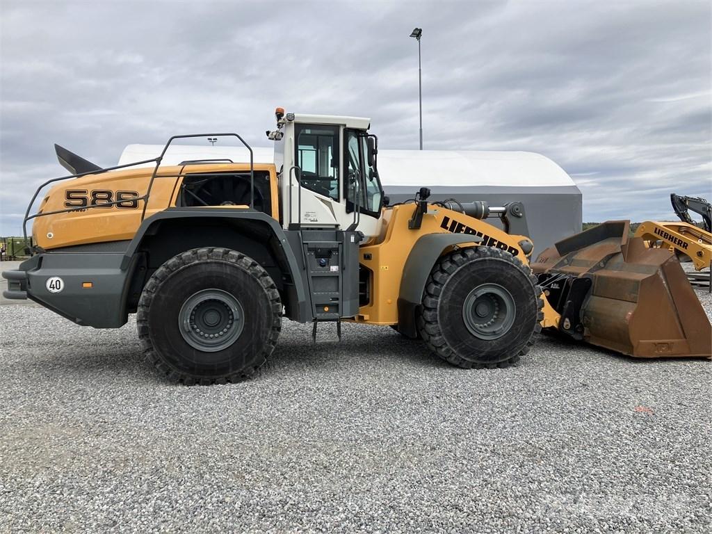 Liebherr L586 Xpower Kolesové nakladače