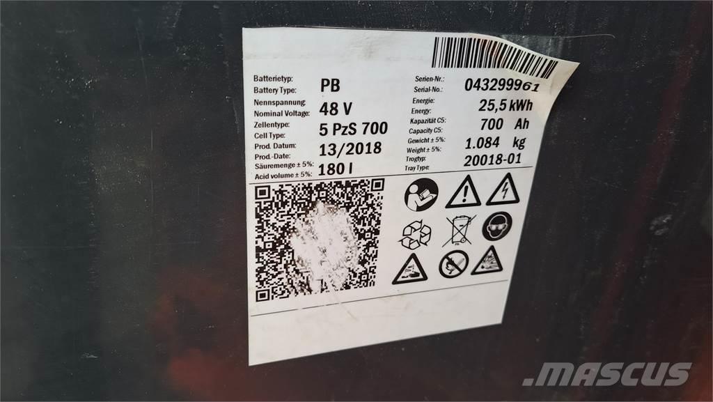 Linde E18PH-02 Akumulátorové vozíky