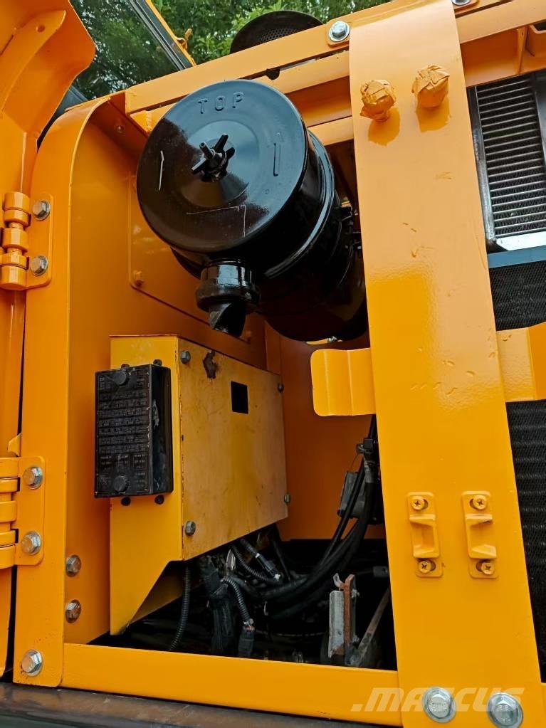 Hyundai r210w-9 Kolesové rýpadlá