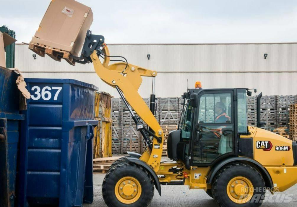 CAT 906 UTHYRES Kolesové nakladače