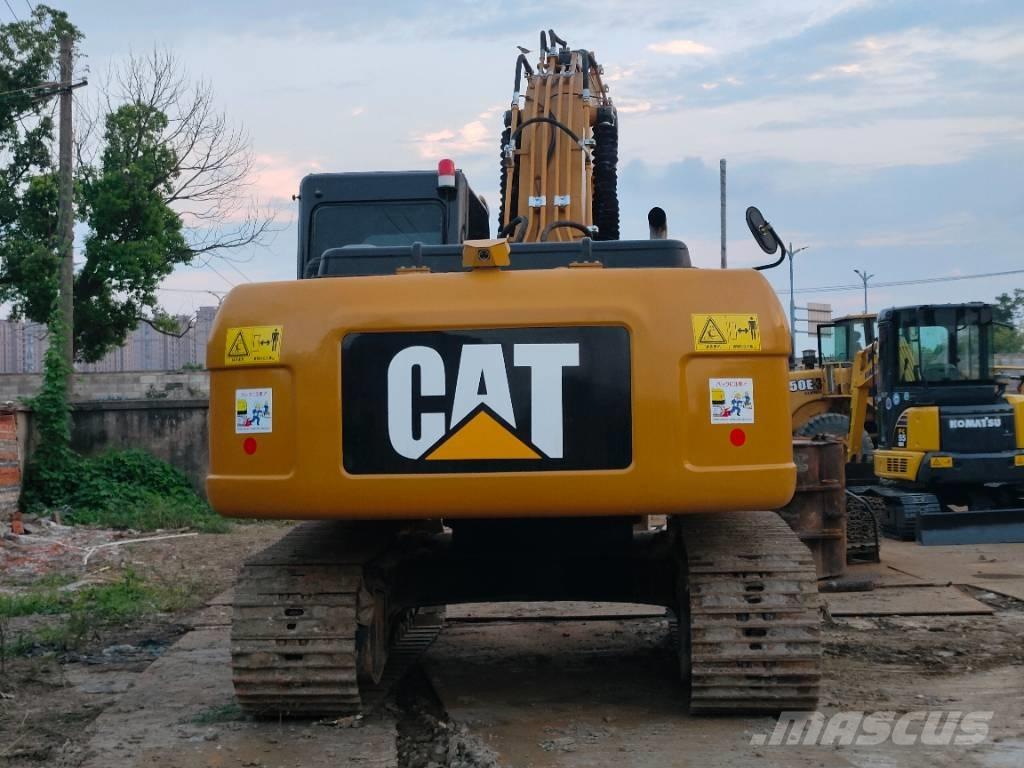 CAT 320 D Pásové rýpadlá