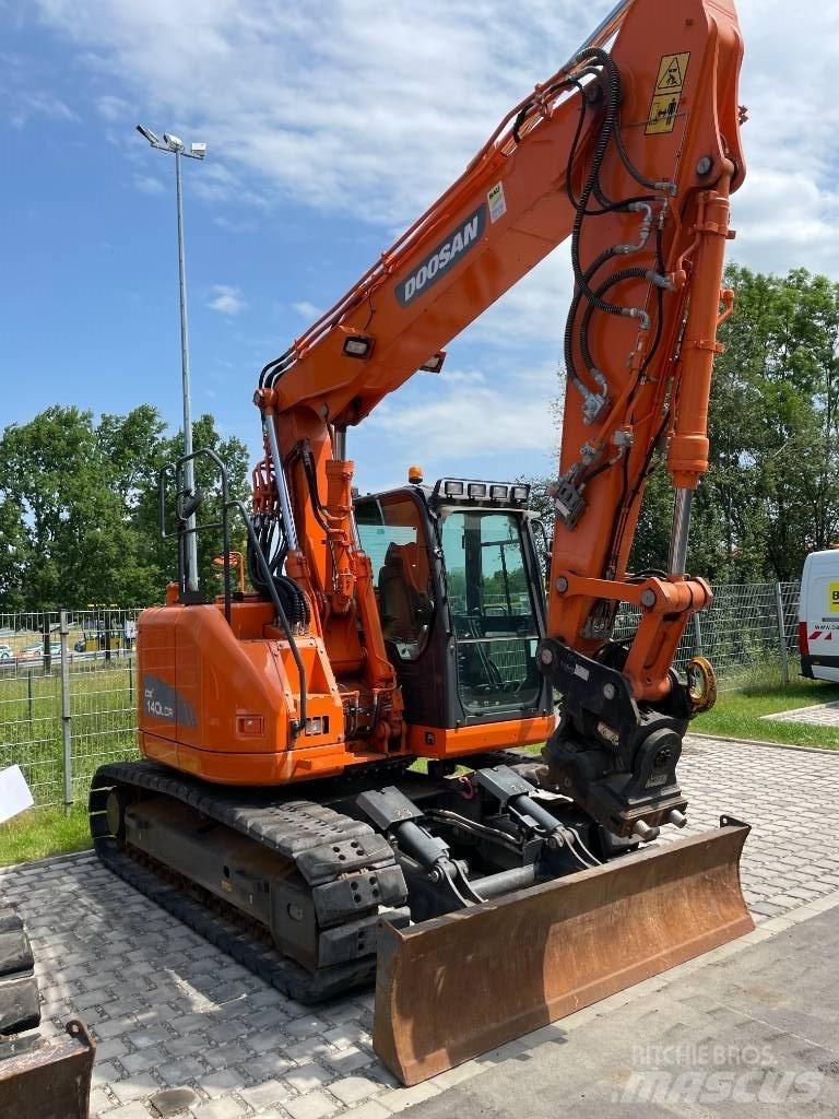 Doosan DX 140 LCR-3 Pásové rýpadlá