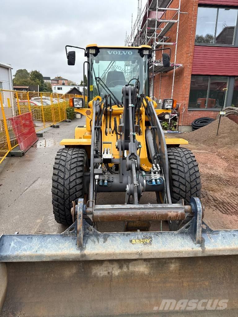 Volvo L 35 G Kolesové nakladače