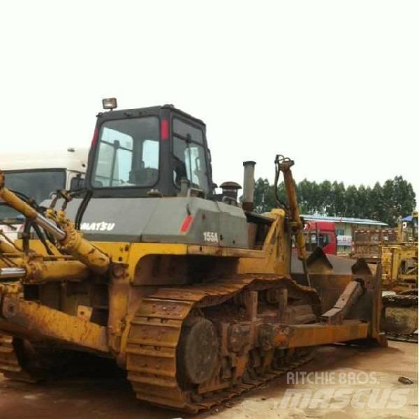 Komatsu d155a-3 Pásové dozéry