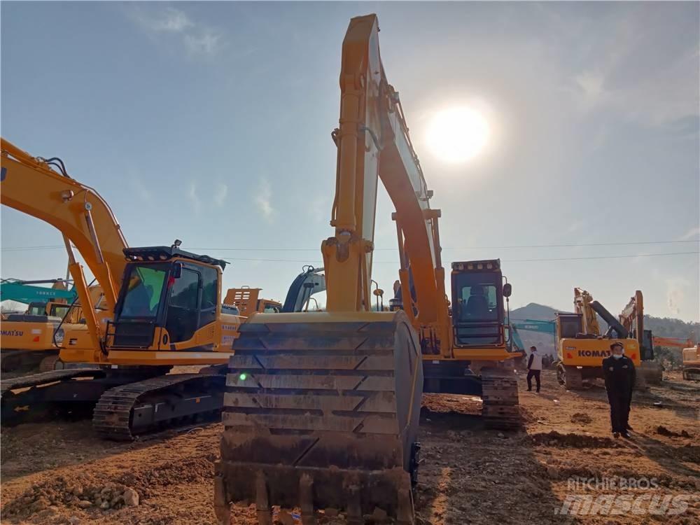Komatsu PC 350 Pásové rýpadlá