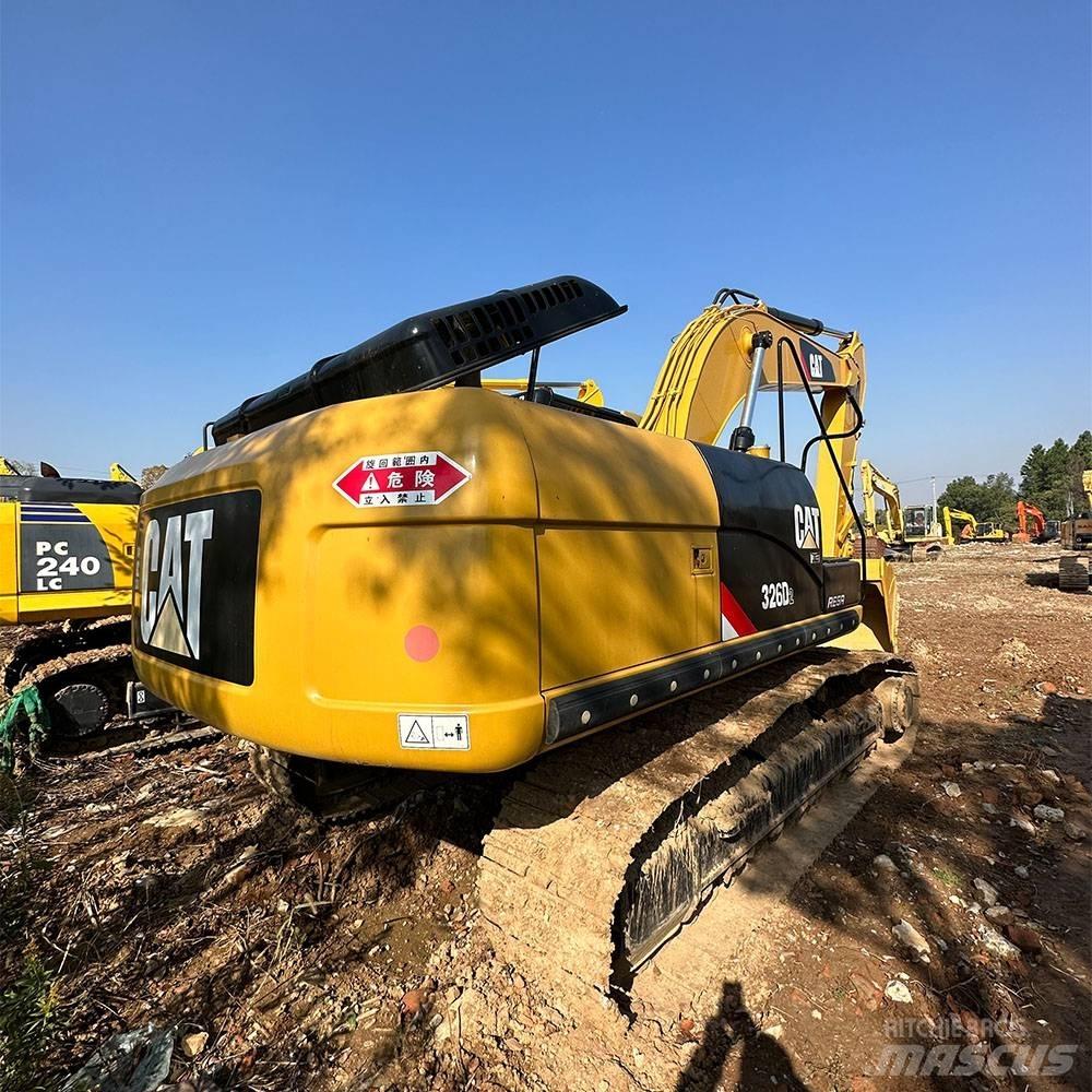 CAT 326D Pásové rýpadlá