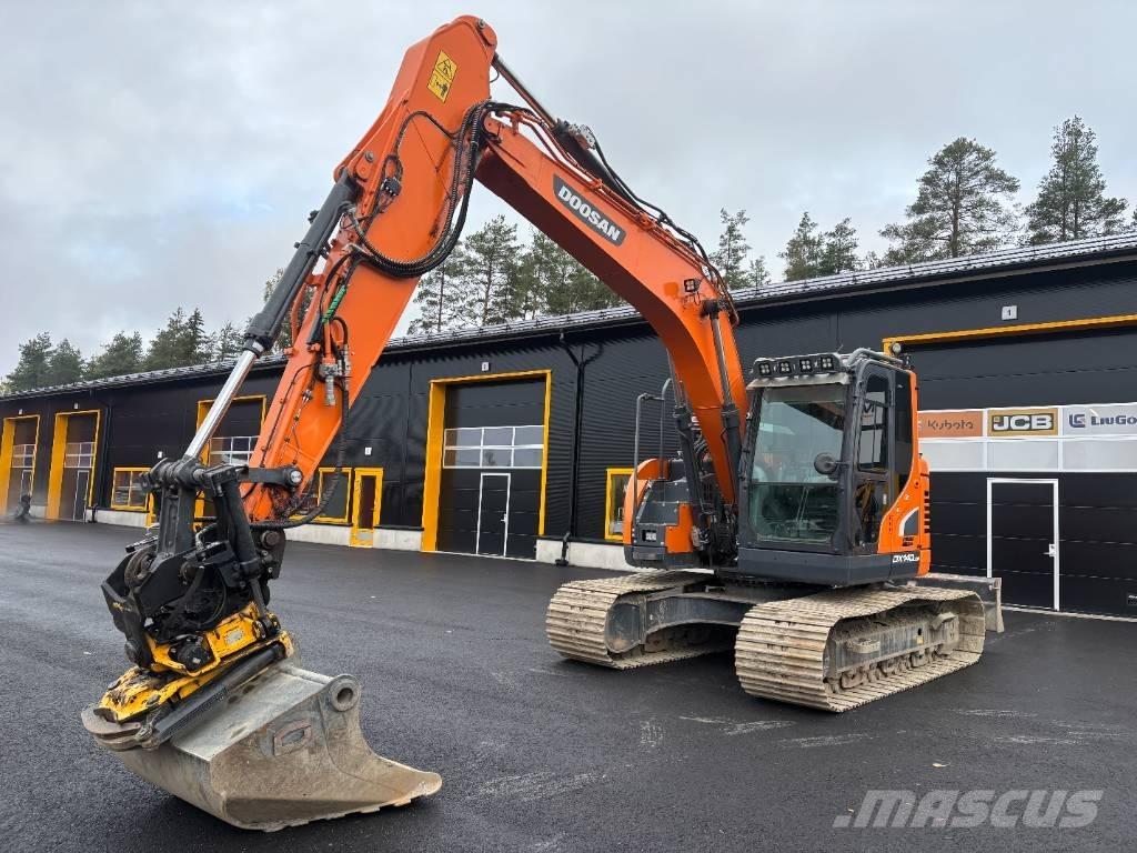 Doosan DX 140 LCR Pásové rýpadlá