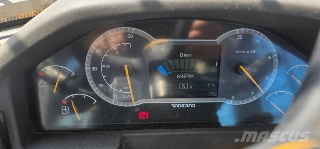 Volvo L 90 H Kolesové nakladače