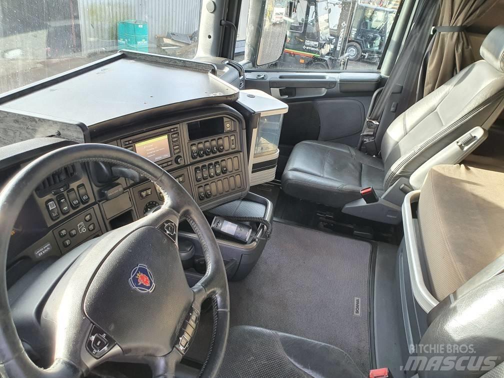Scania R 490 Vozne na drevnú štiepku