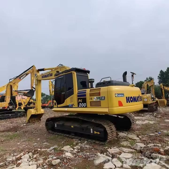 Komatsu PC200 Midi rýpadlá 7 t - 12 t