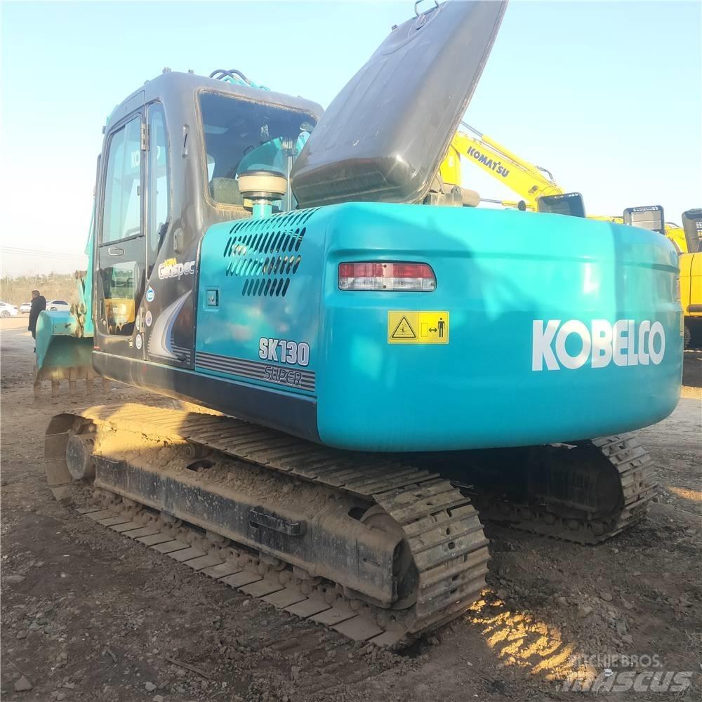 Kobelco SK 130 Pásové rýpadlá