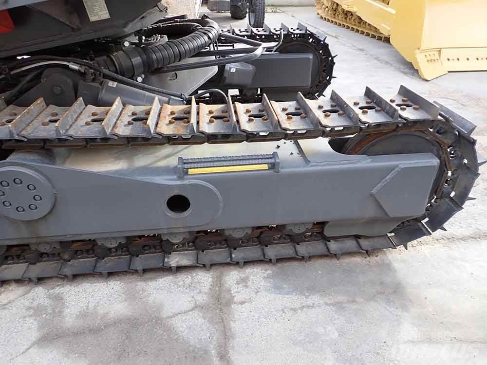 Sandvik DX800 Povrchové vrtné súpravy