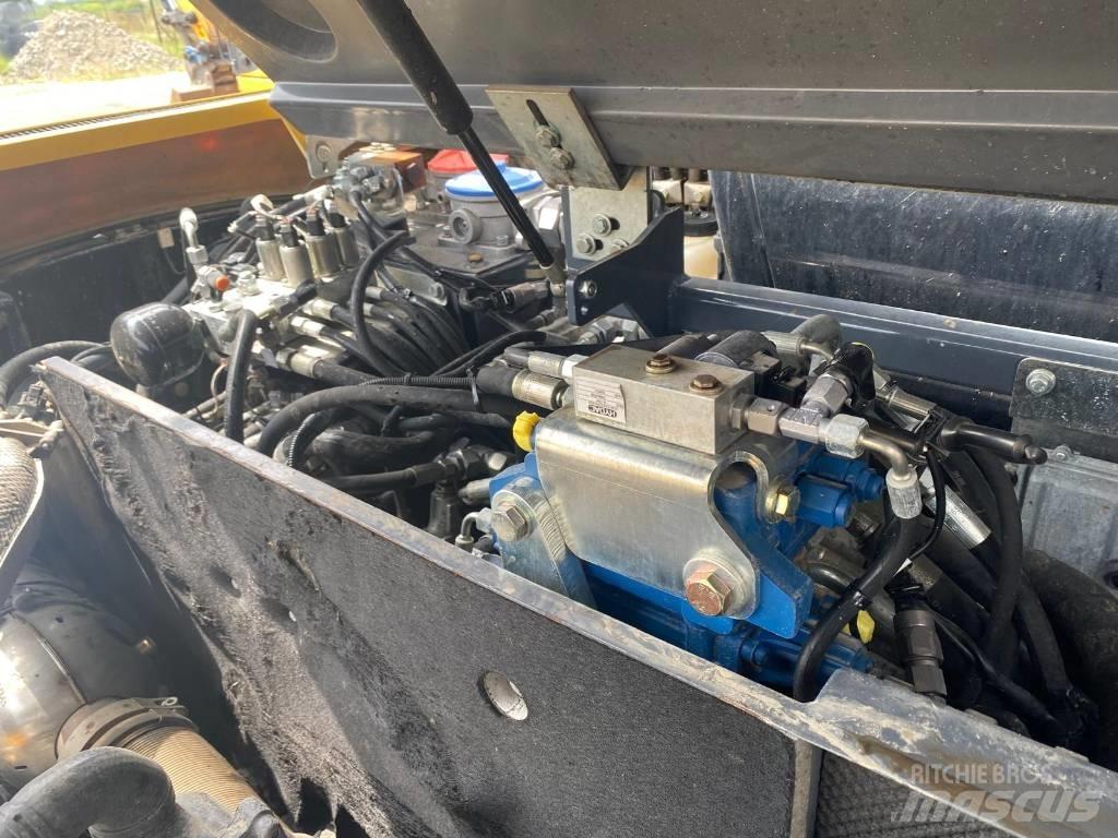 Yanmar SV 120 Pásové rýpadlá