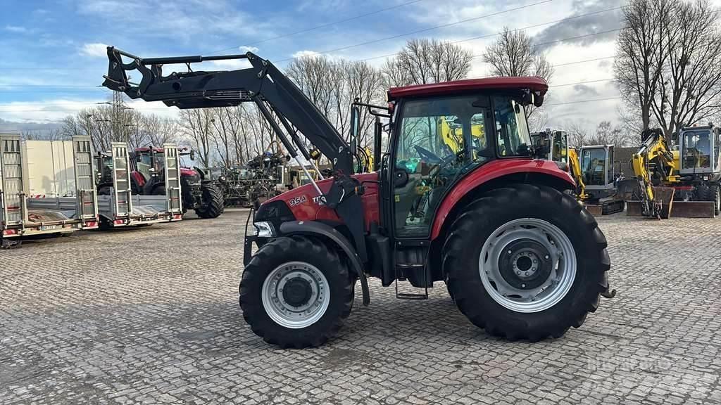 Farmall 95A Traktory