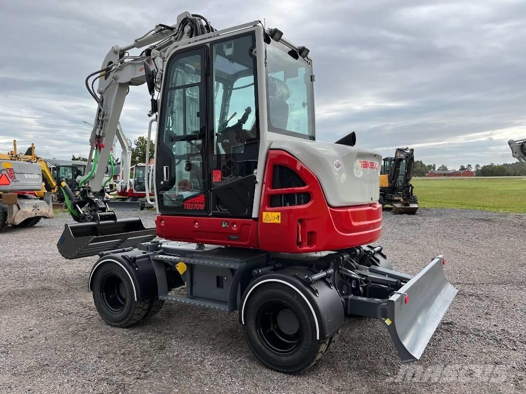 Takeuchi TB 370 W Kolesové rýpadlá
