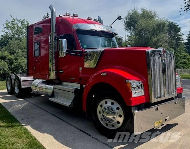 Kenworth W 990 Ťahače