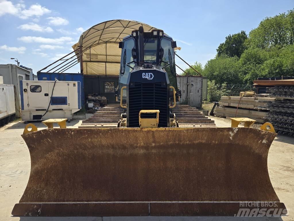 CAT D 3 LGP Pásové dozéry