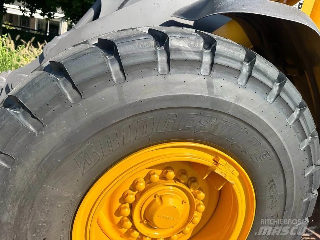 Volvo L70 H Kolesové nakladače