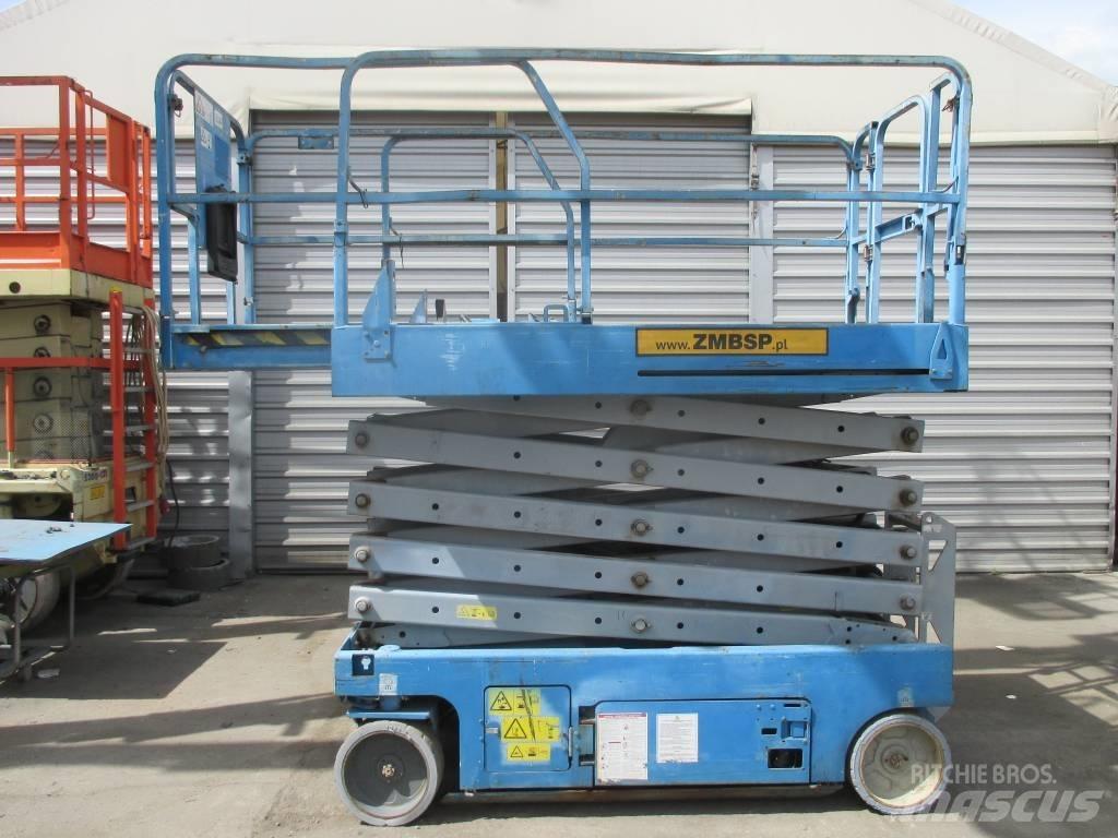 Genie GS 3246 Nožnicové zdvíhacie plošiny