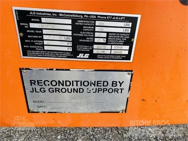 JLG 860 SJ Teleskopické plošiny
