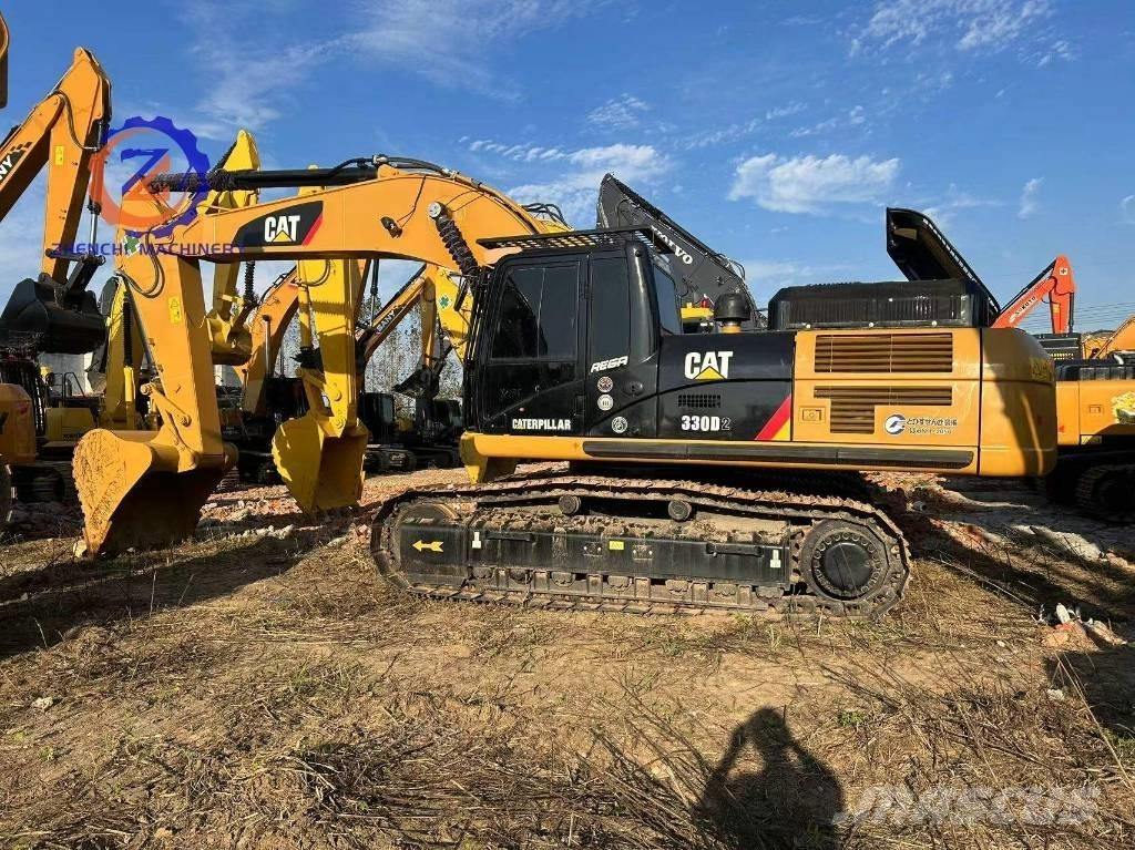CAT 330 D2 LC Pásové rýpadlá