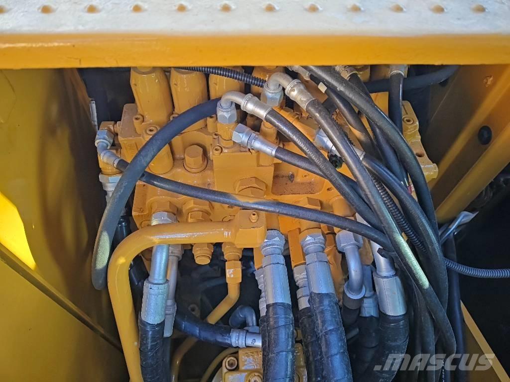 CAT 312 D Pásové rýpadlá