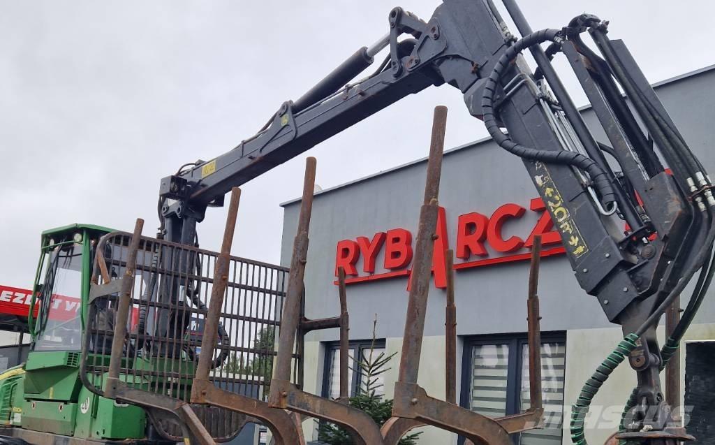 John Deere 810 E Lesné traktory