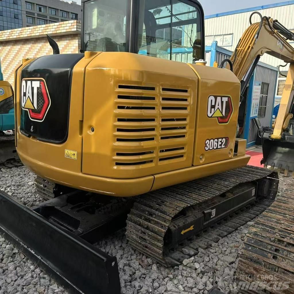 CAT 306E Pásové rýpadlá