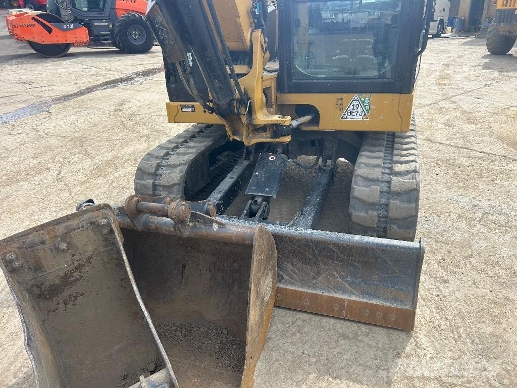 CAT 306 CR Mini rýpadlá < 7t