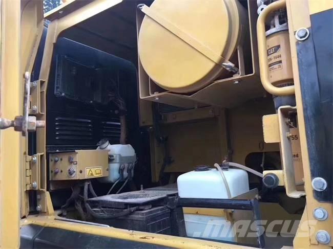 CAT 345 D L Pásové rýpadlá