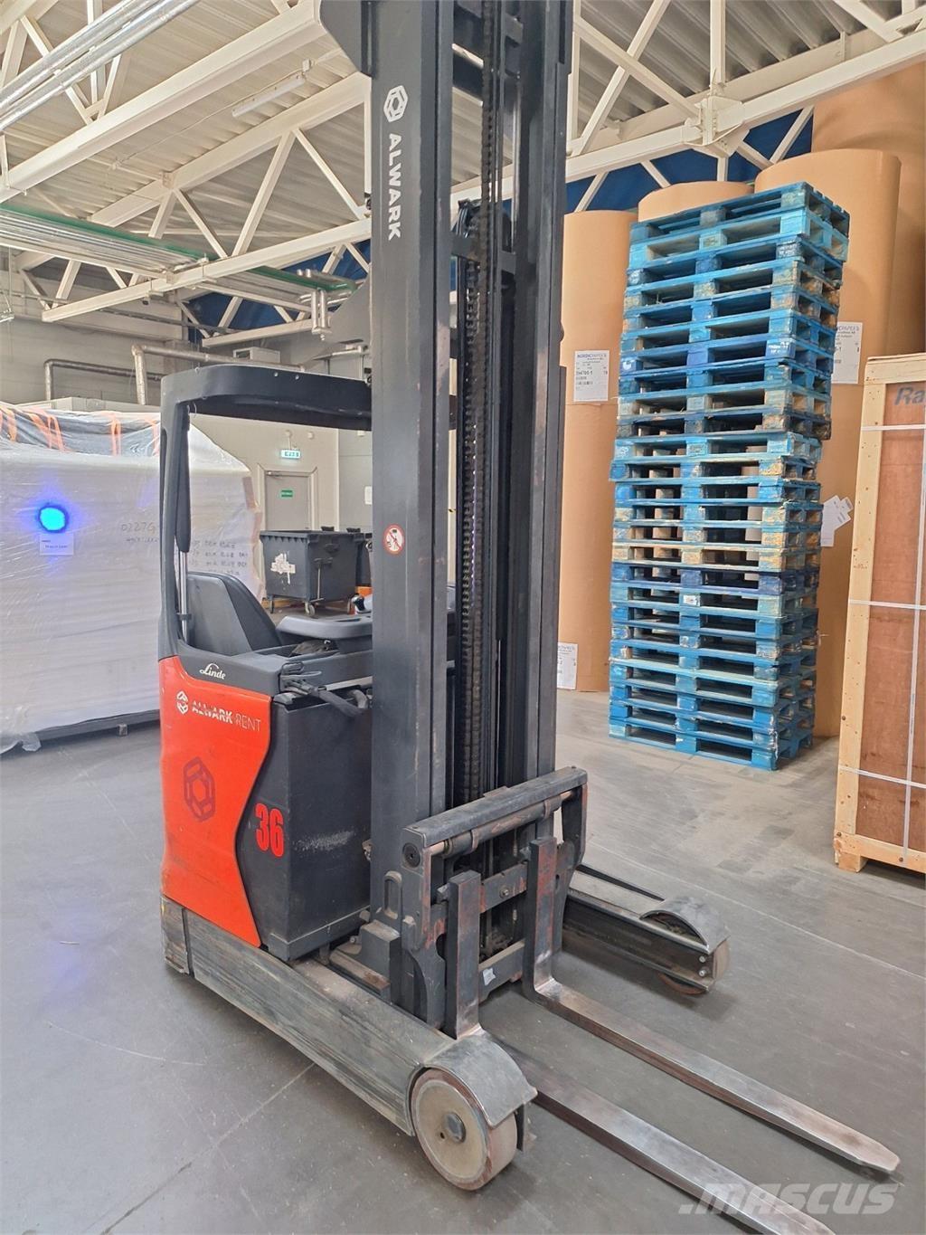 Linde R14 Samohybné vozíky