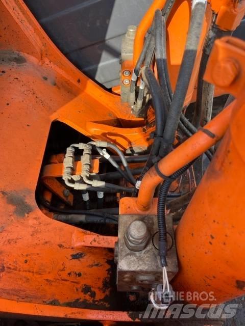 Doosan DX 140 LC Pásové rýpadlá