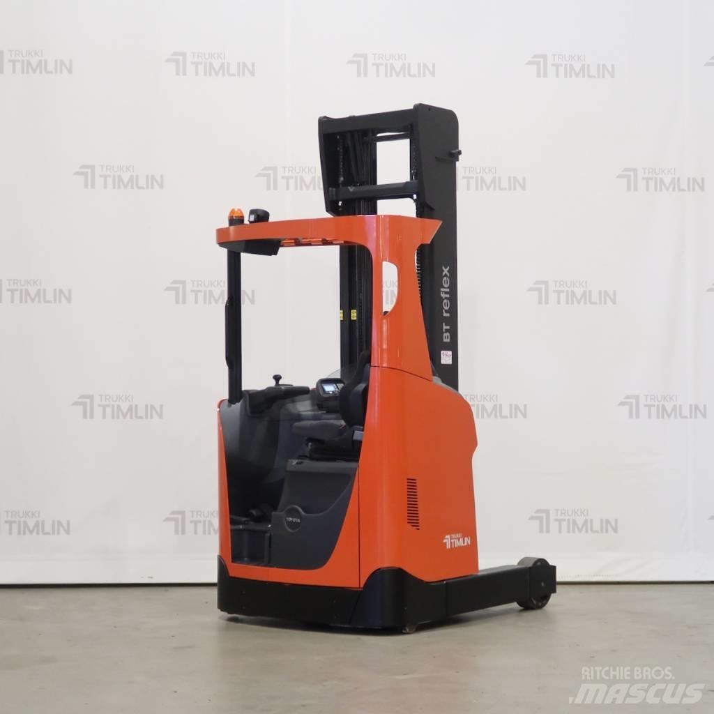 Toyota RRE140H Retraky