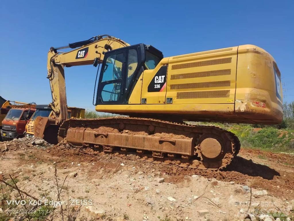 CAT 336 Pásové rýpadlá