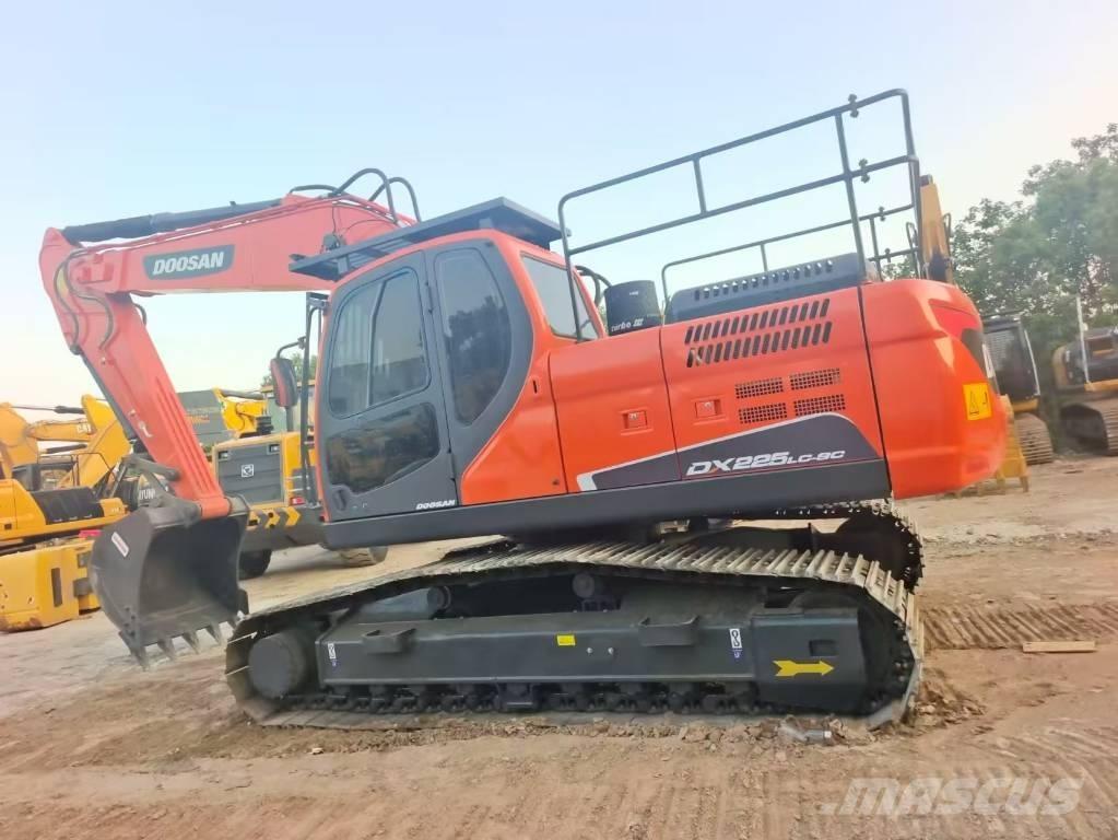 Doosan DX 225 LC-9C Pásové rýpadlá