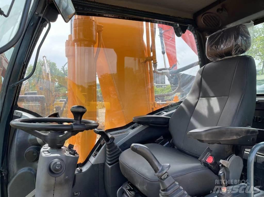 Hyundai R210W-9 Kolesové rýpadlá