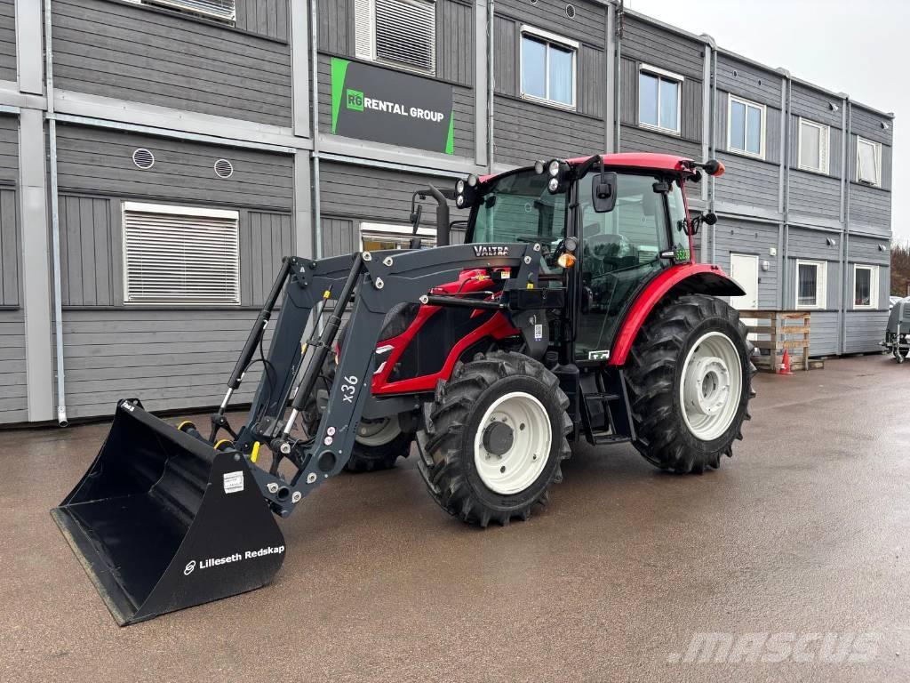 Valtra A 95 Traktory