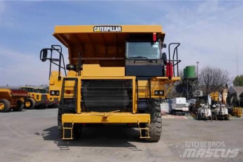 CAT 773E Kĺbové nákladné autá