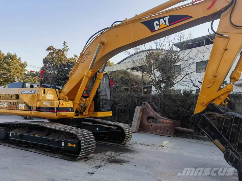 CAT 325 B Pásové rýpadlá