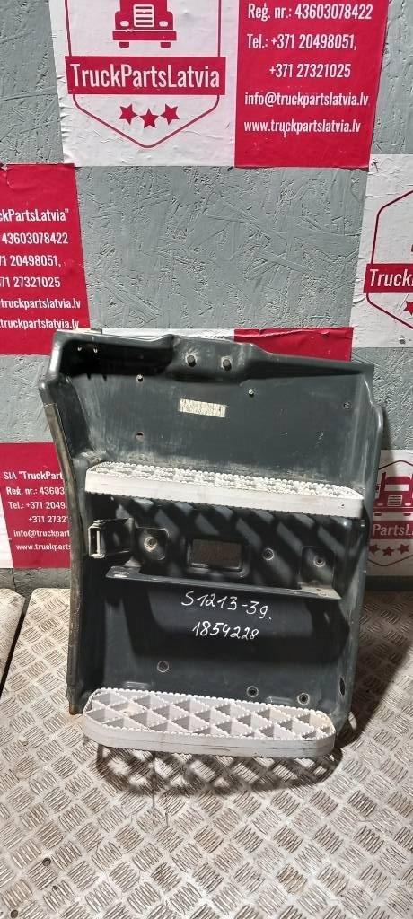 Scania R 440  1854228 Kabíny a interiér
